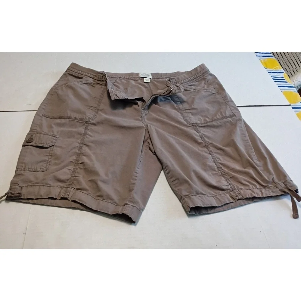 Women's St. John's Bay Casual Shorts Brown Size 18W Cotton and Spandex